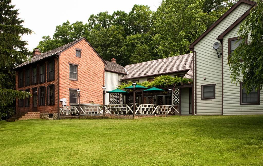 Baladerry Inn Гетисбърг Екстериор снимка